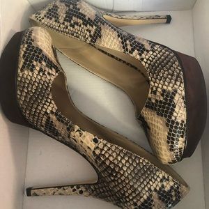 Aldo snake skin brown Litts heels size 10